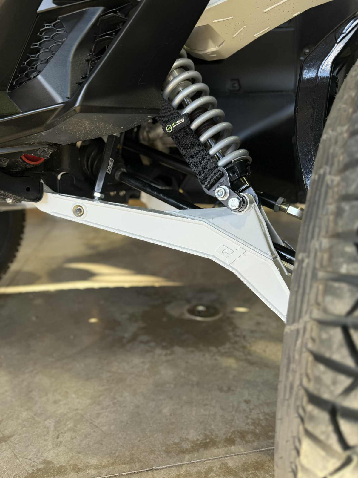 CT Race Worx Maverick R Trail High-Clearance Lower A-Arms