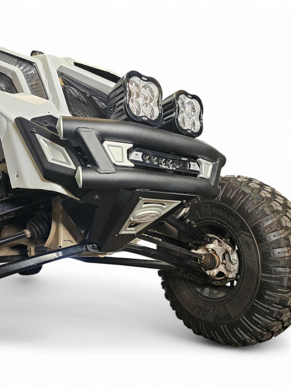 Elektric Offroad Amp front bumper FWB210040 on a Can-Am Maverick X3, angled installed view